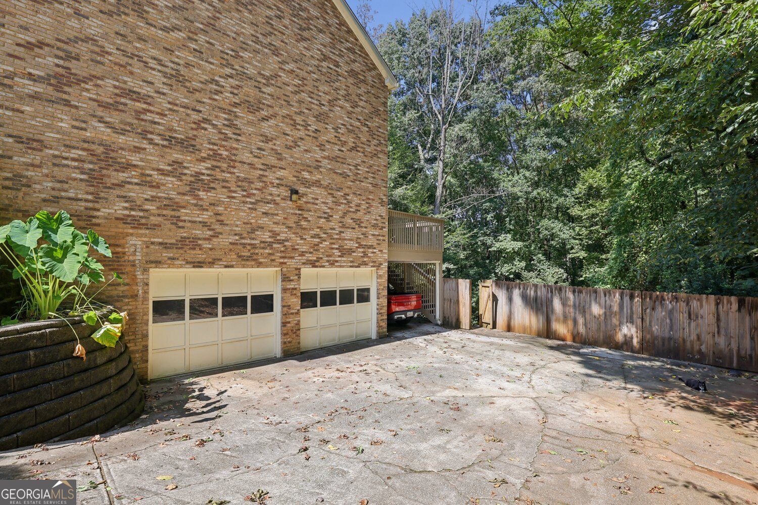 3832 Whitney Place Property Photo 27