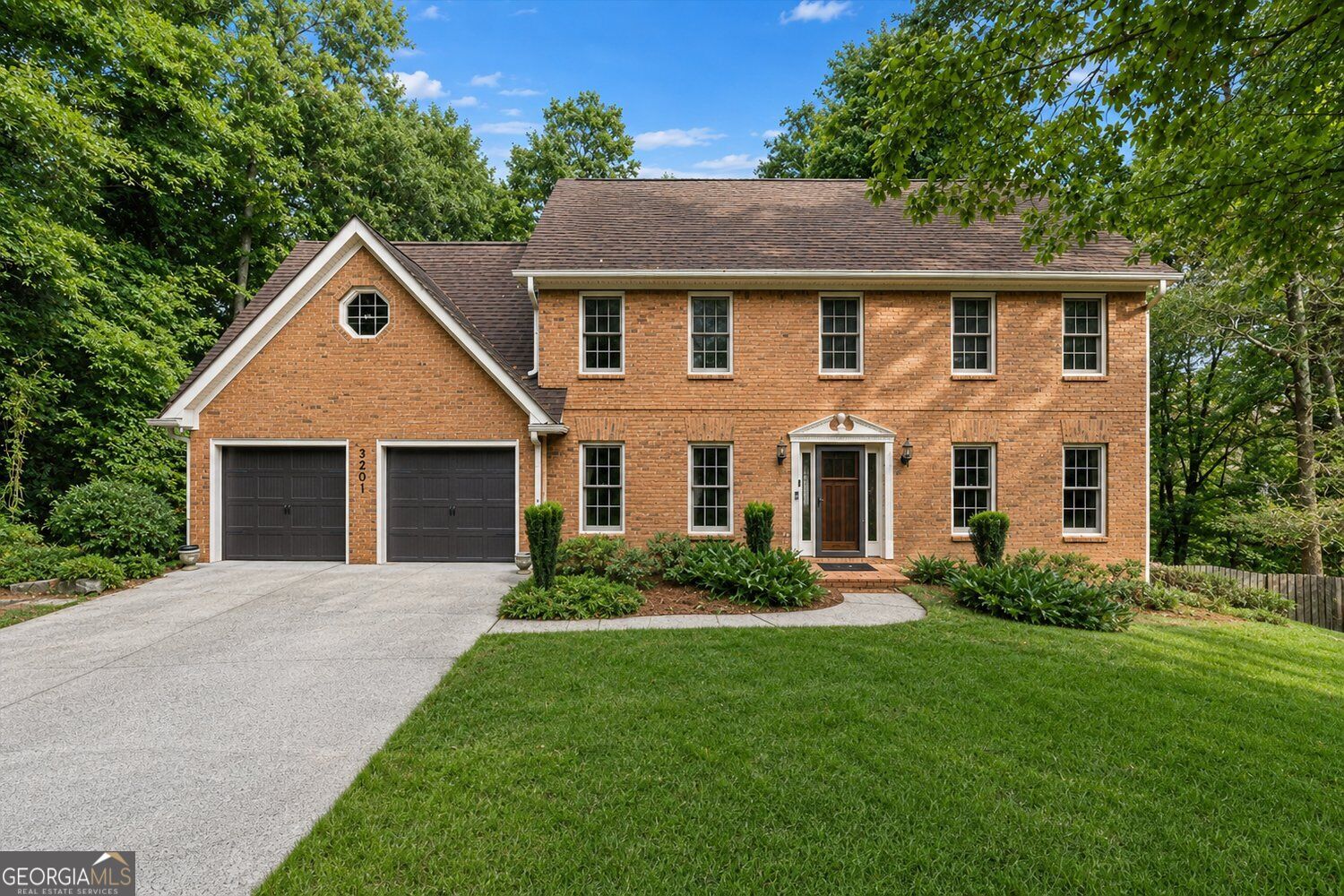 3201 Country Club Court Nw Property Photo 1
