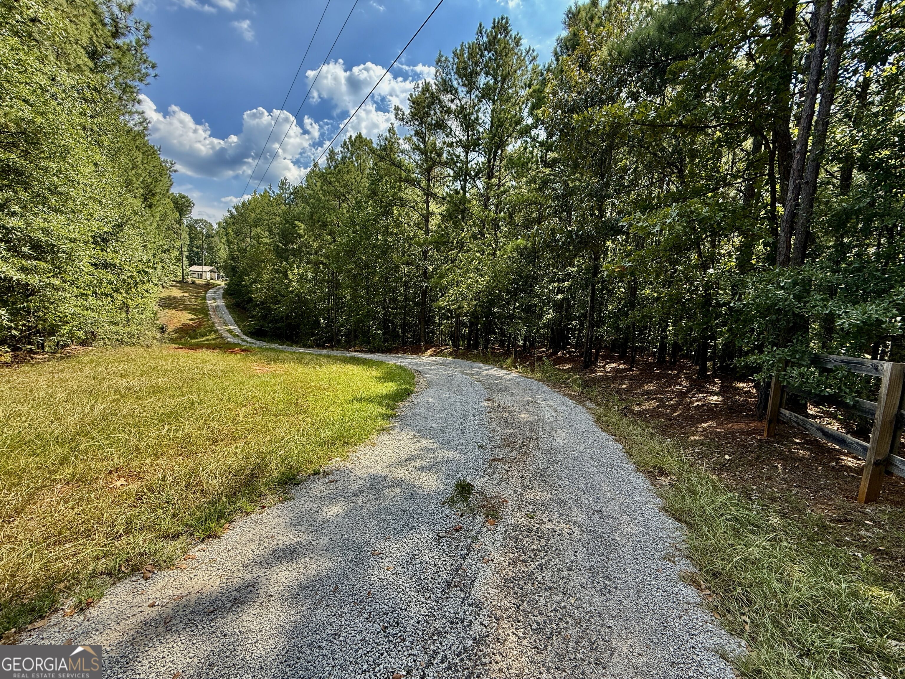 485 County Line Road W Property Photo 5