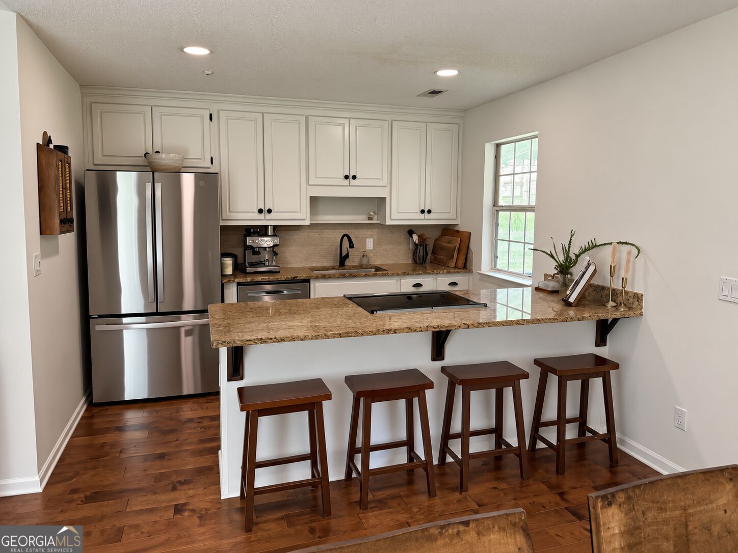 485 County Line Road W Property Photo 9