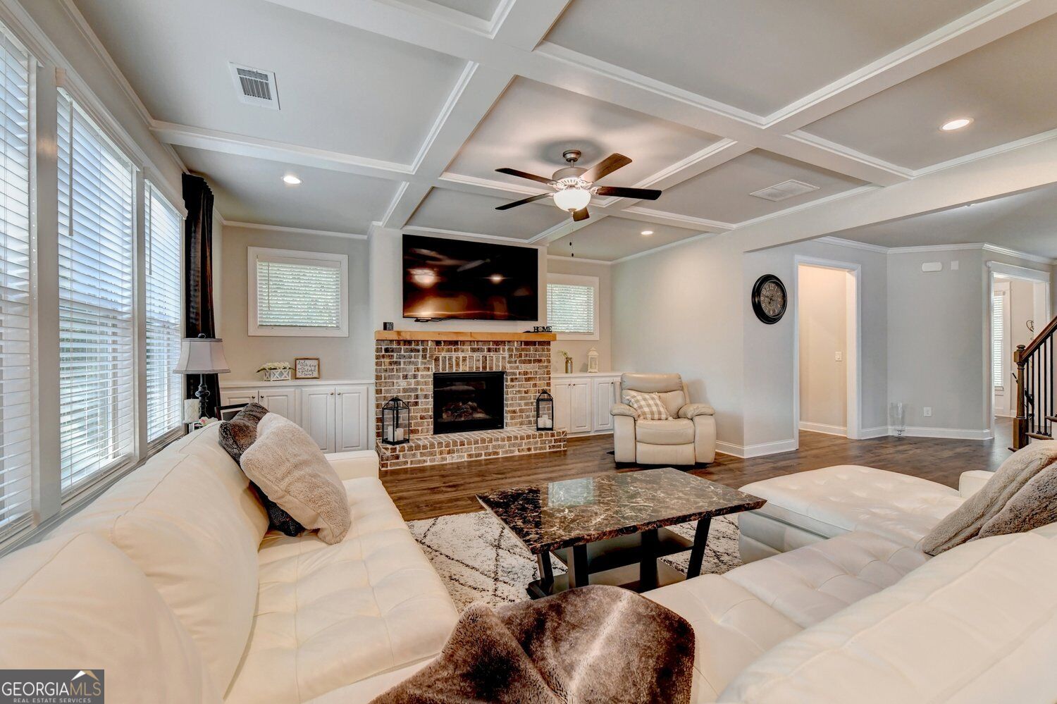 2037 Holland Creek Court Property Photo 8