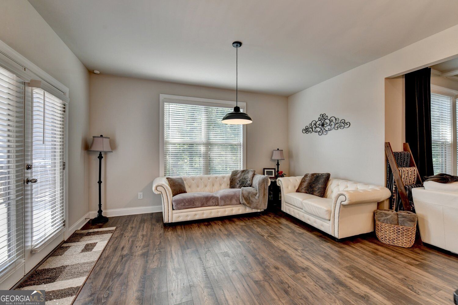 2037 Holland Creek Court Property Photo 14