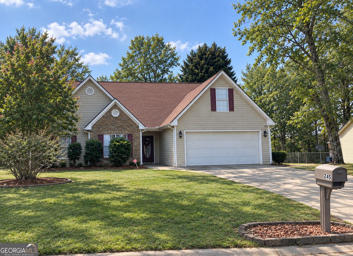 245 Butler Bridge Circle Property Photo 1