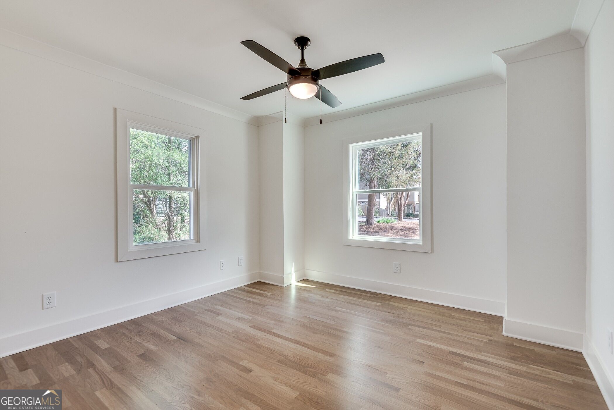 1861 Dyer Circle Property Photo 22