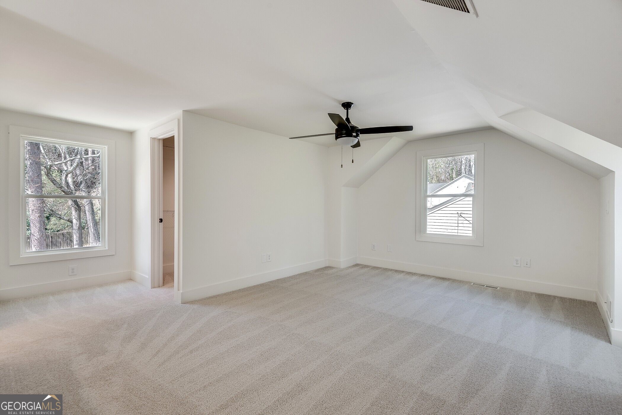 1861 Dyer Circle Property Photo 28