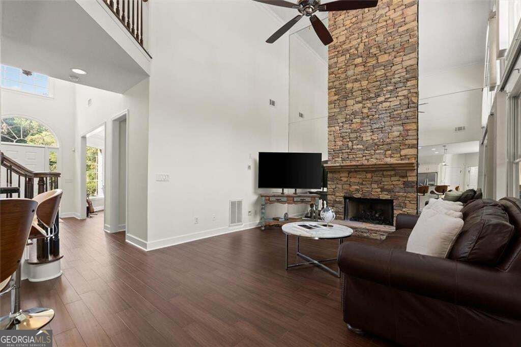 1720 Monarch Court Property Photo 18