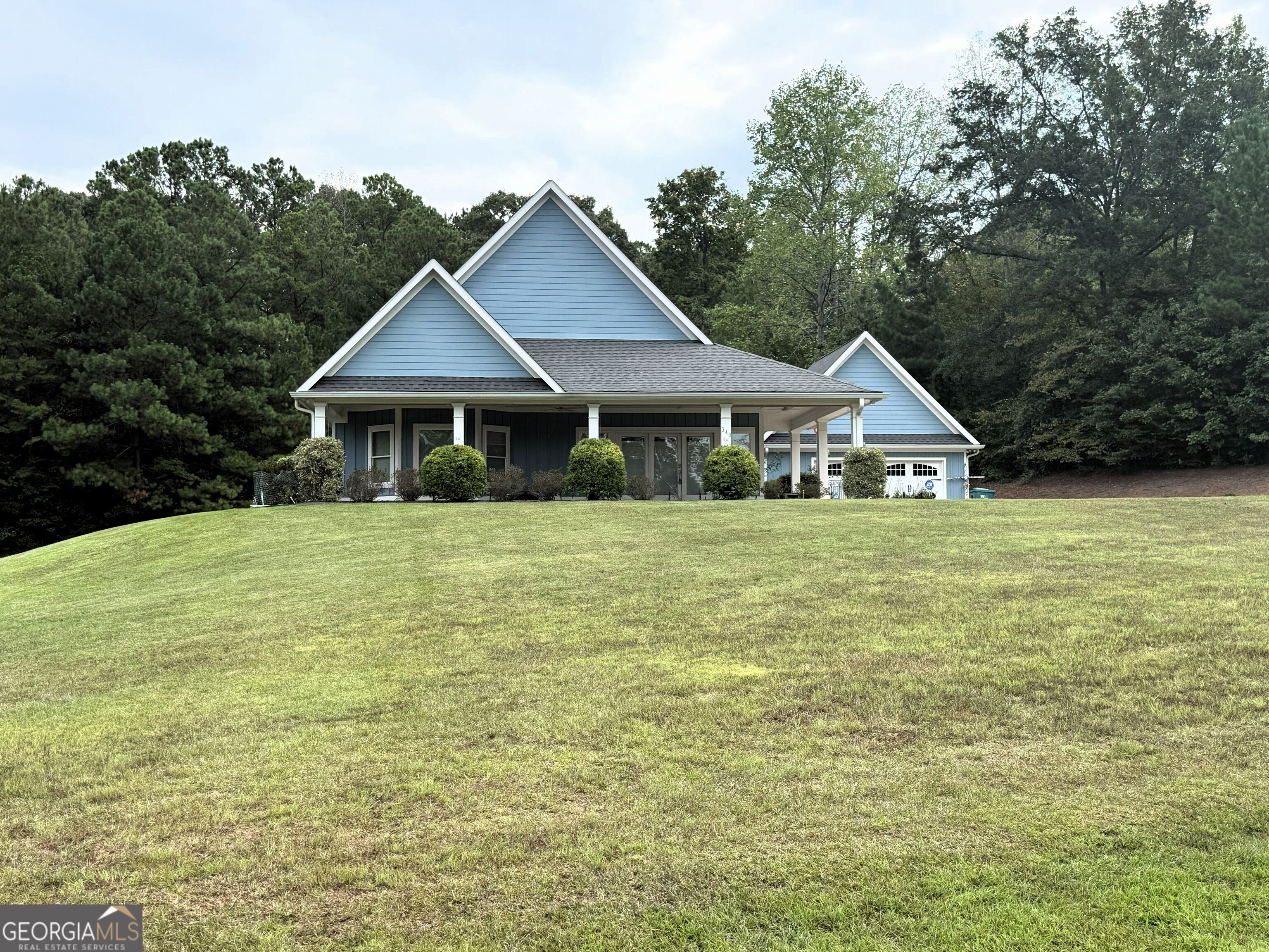 340 Thomas Drive Property Photo 16
