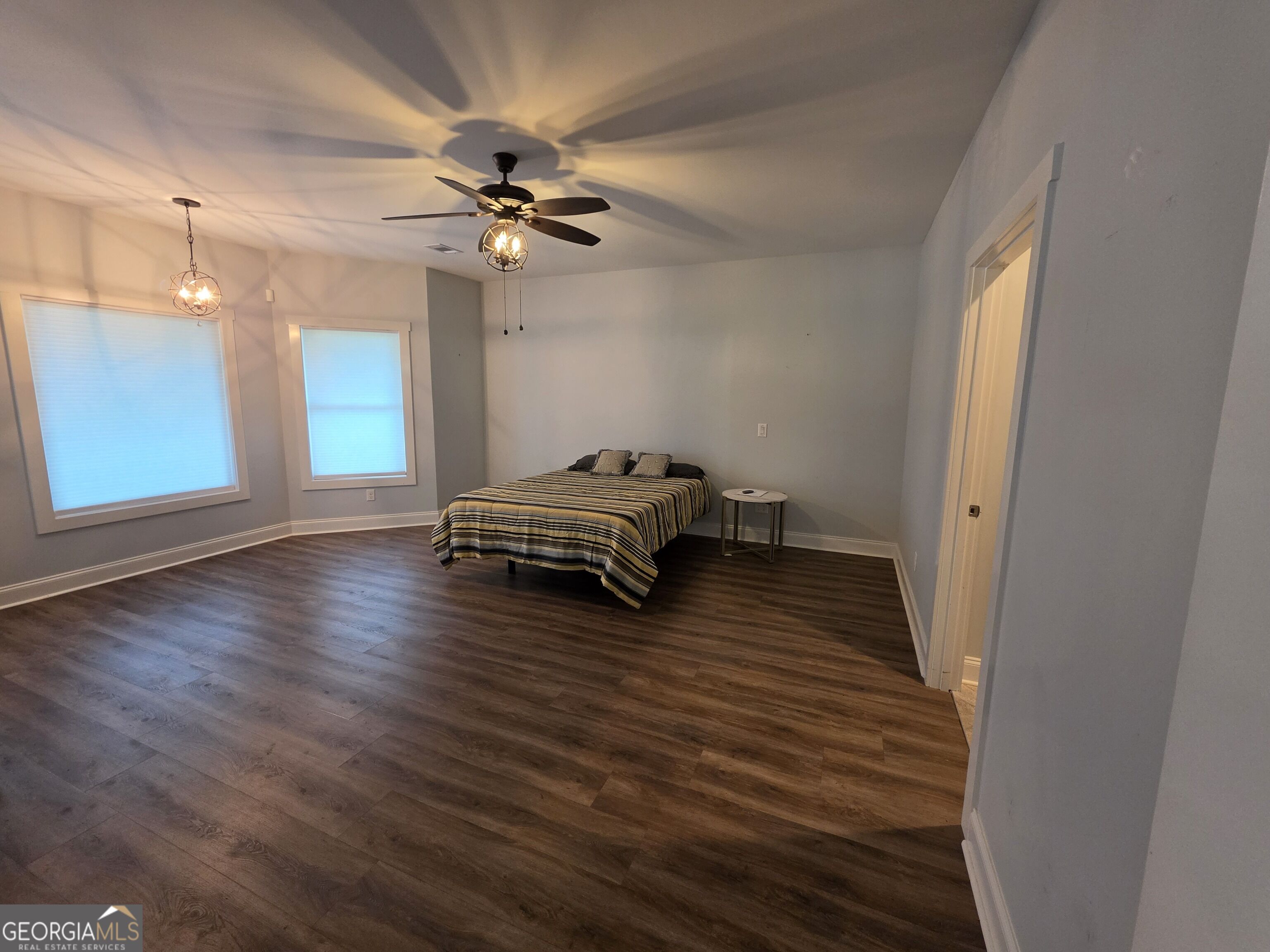 340 Thomas Drive Property Photo 24