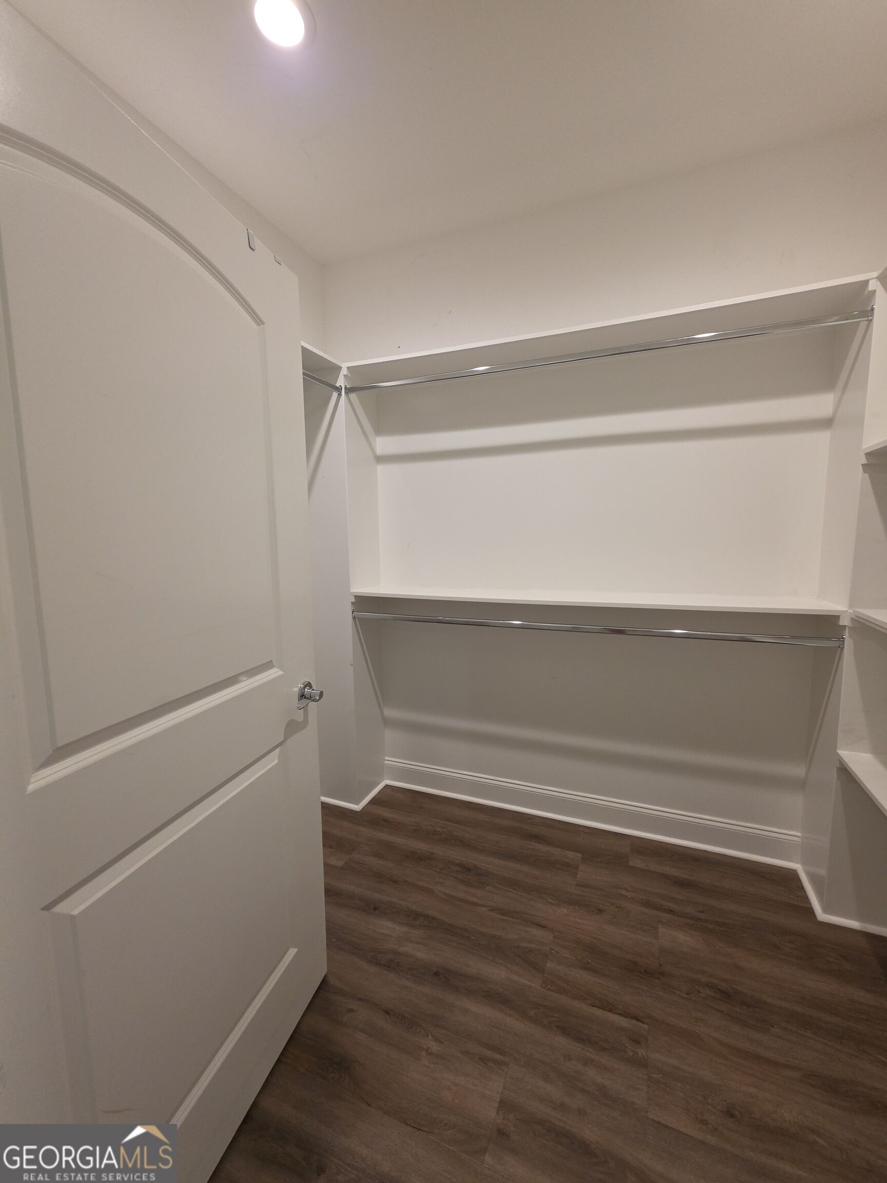 340 Thomas Drive Property Photo 25