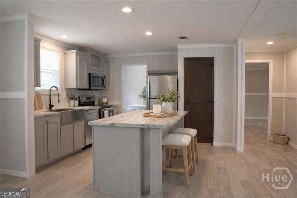 2183 River Road Property Photo 11