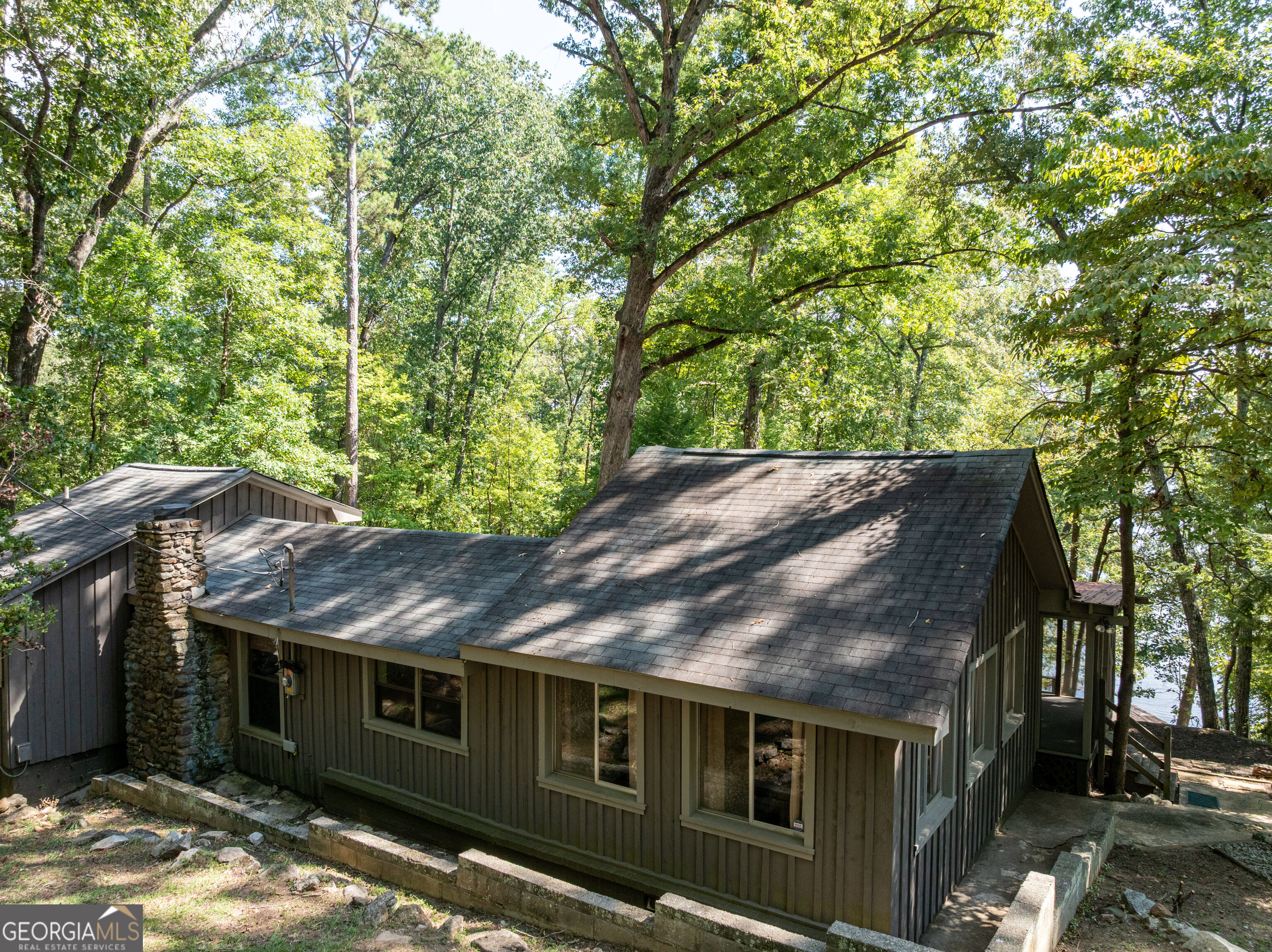 1795 Campbell Road Property Photo 1