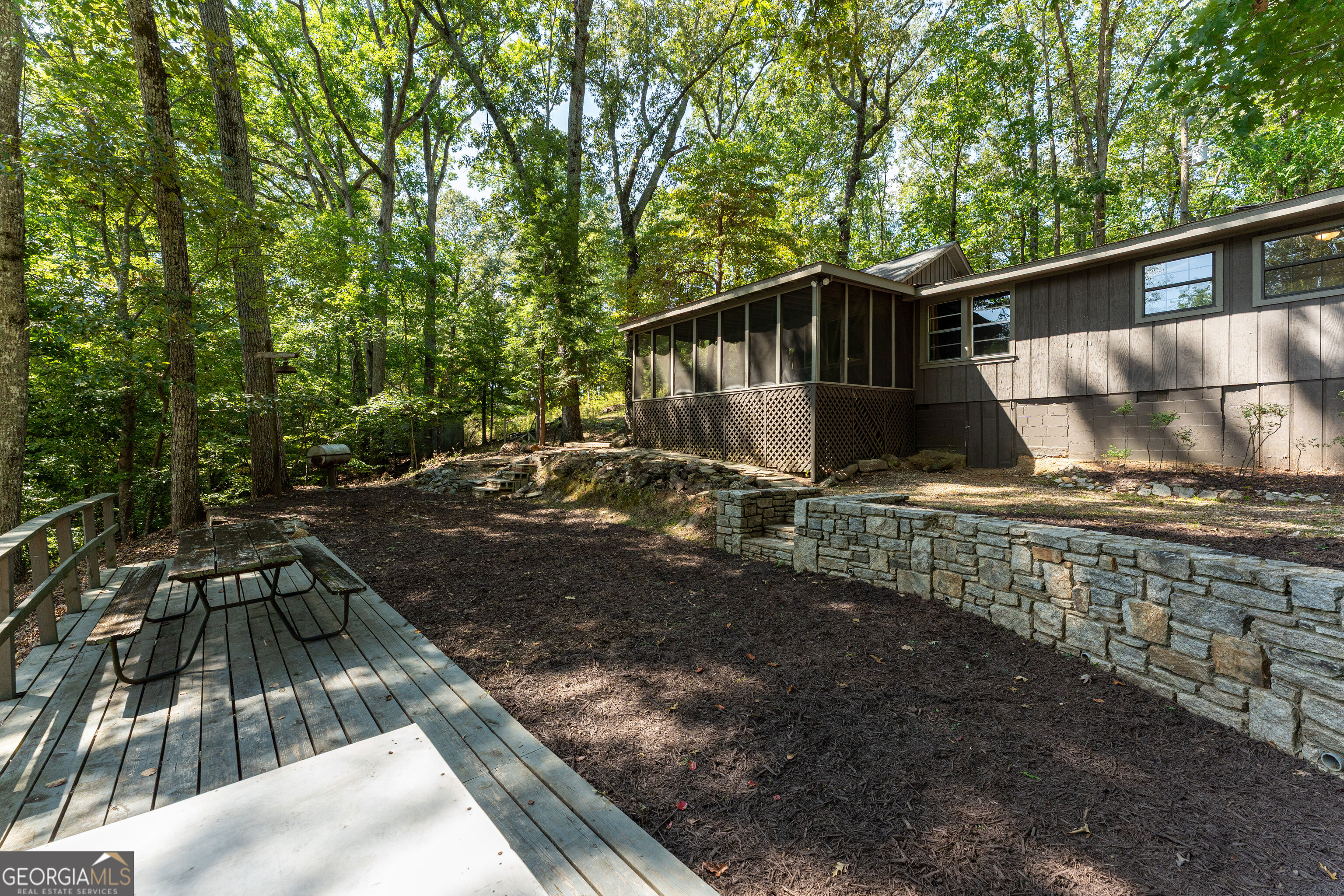 1795 Campbell Road Property Photo 10