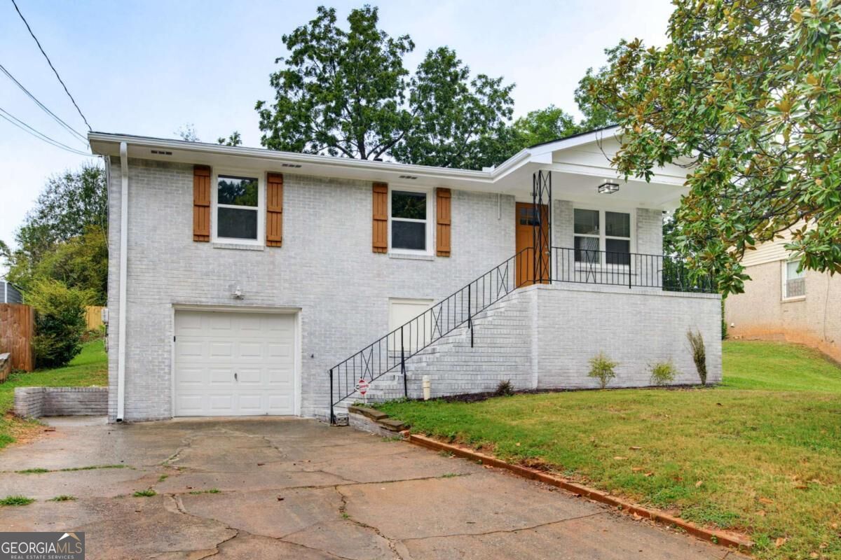 1338 Georgia Avenue Property Photo 2