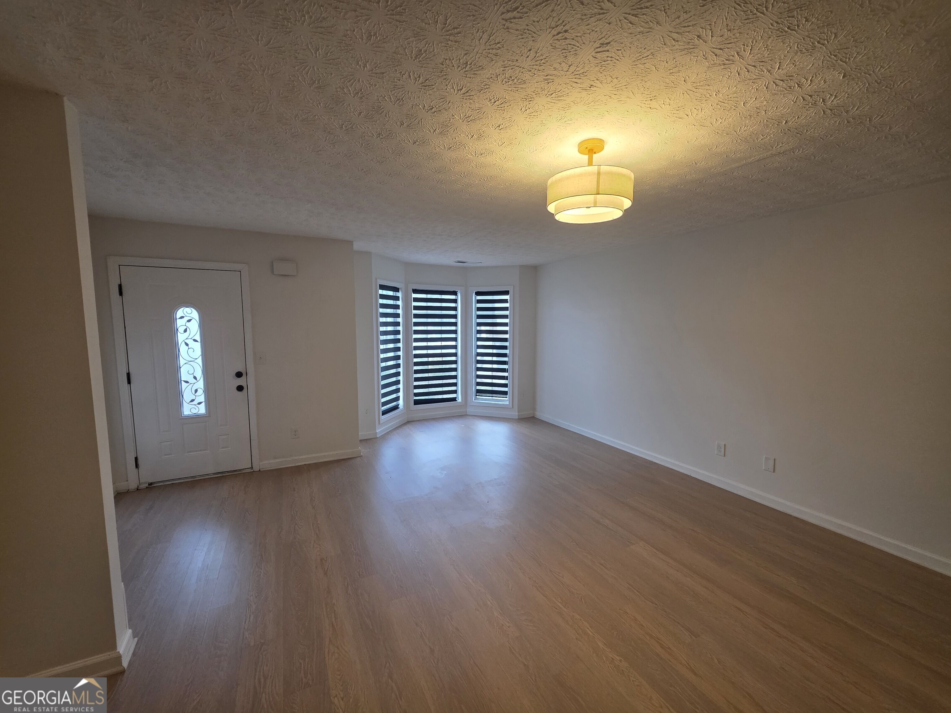 111 Chastain Loop Property Photo 3
