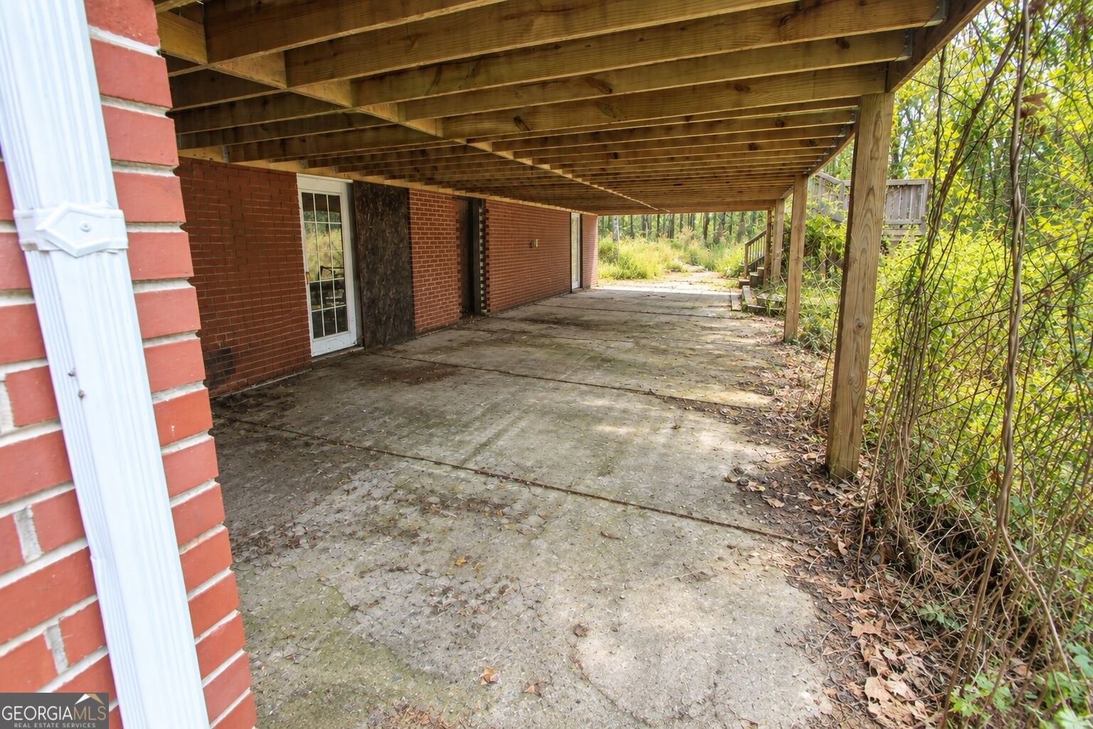 140 Joe Bray Road Property Photo 6
