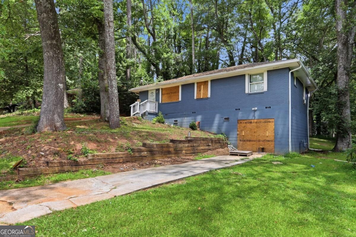 4366 Glenwood Parkway Property Photo 1