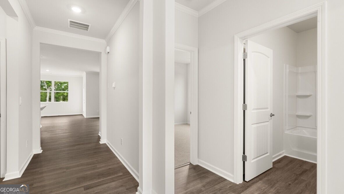 8158 Coldstream Drive Property Photo 3