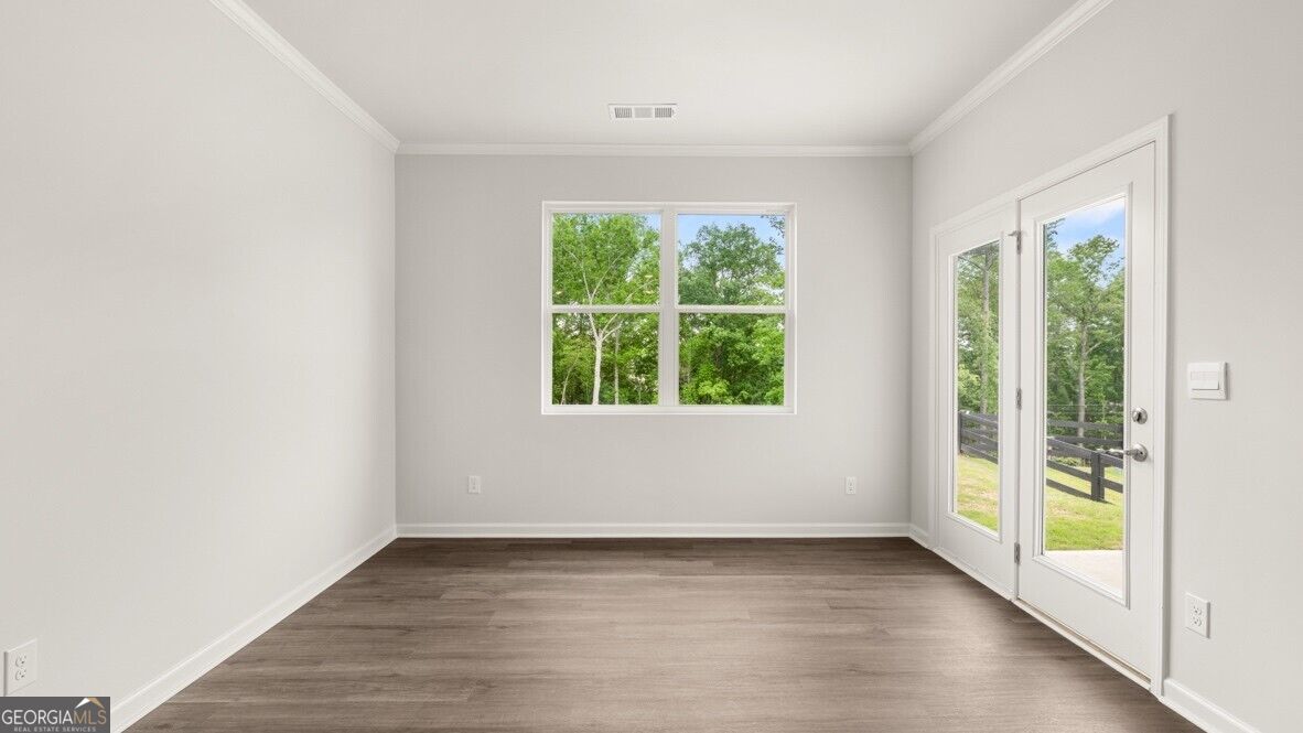 8158 Coldstream Drive Property Photo 10