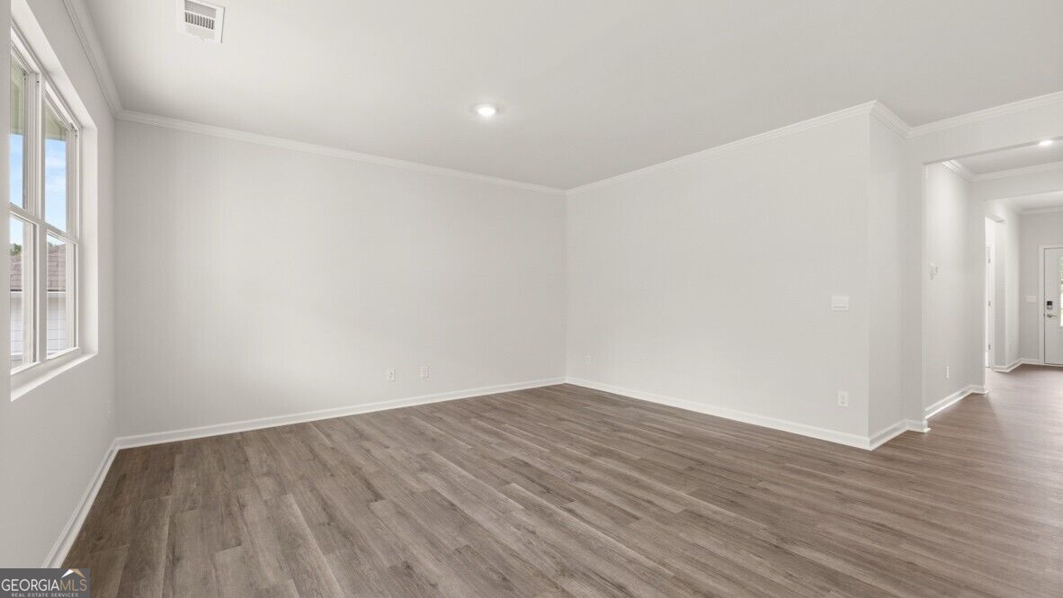 8158 Coldstream Drive Property Photo 13