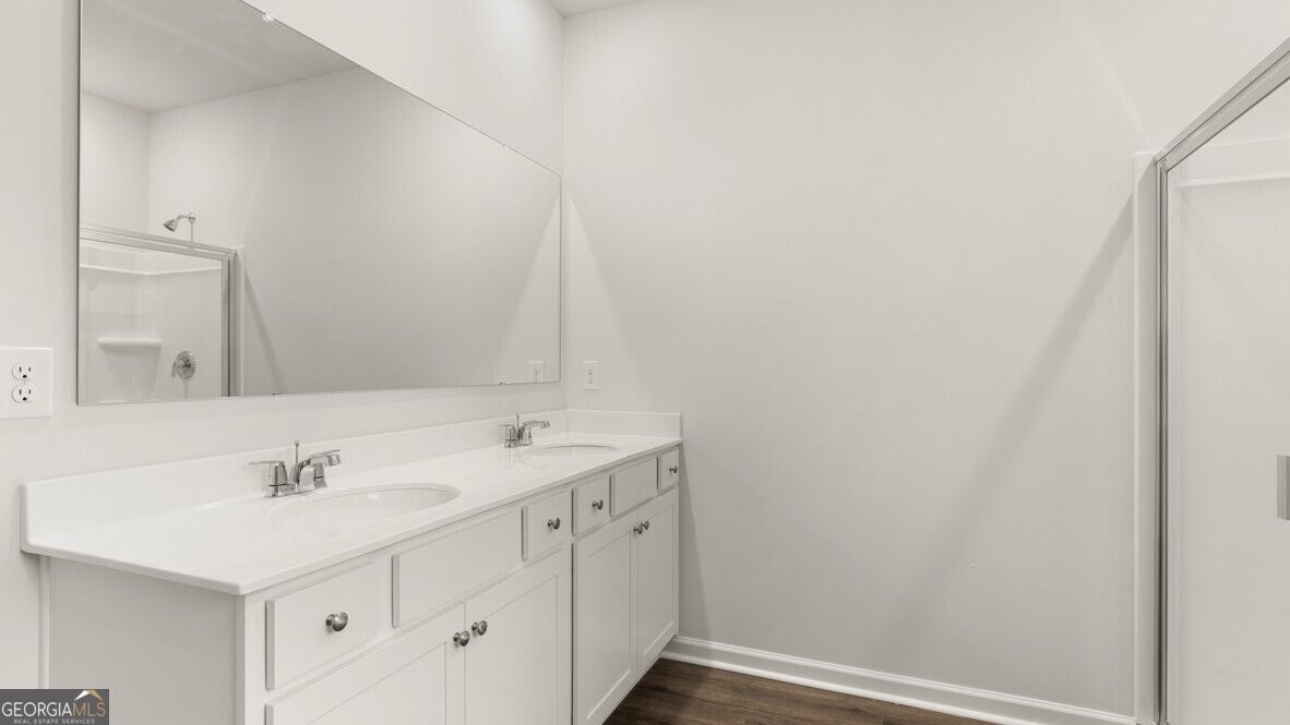 8158 Coldstream Drive Property Photo 17