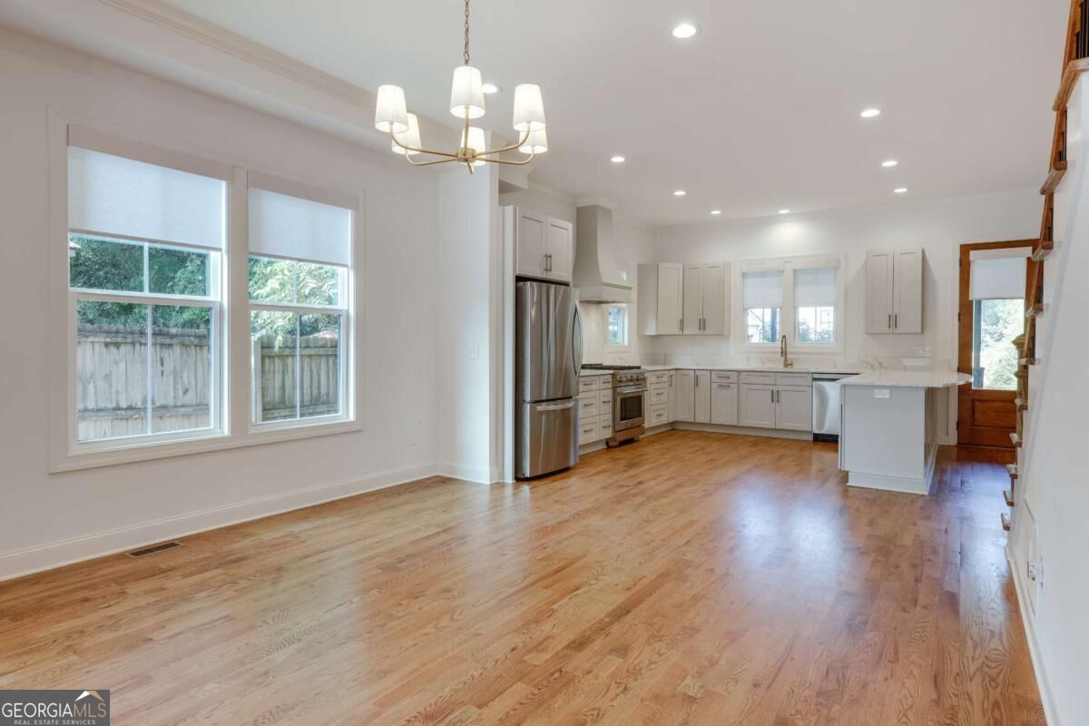 189 Glenhaven Avenue Property Photo 18