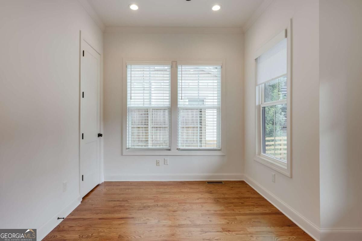 189 Glenhaven Avenue Property Photo 35