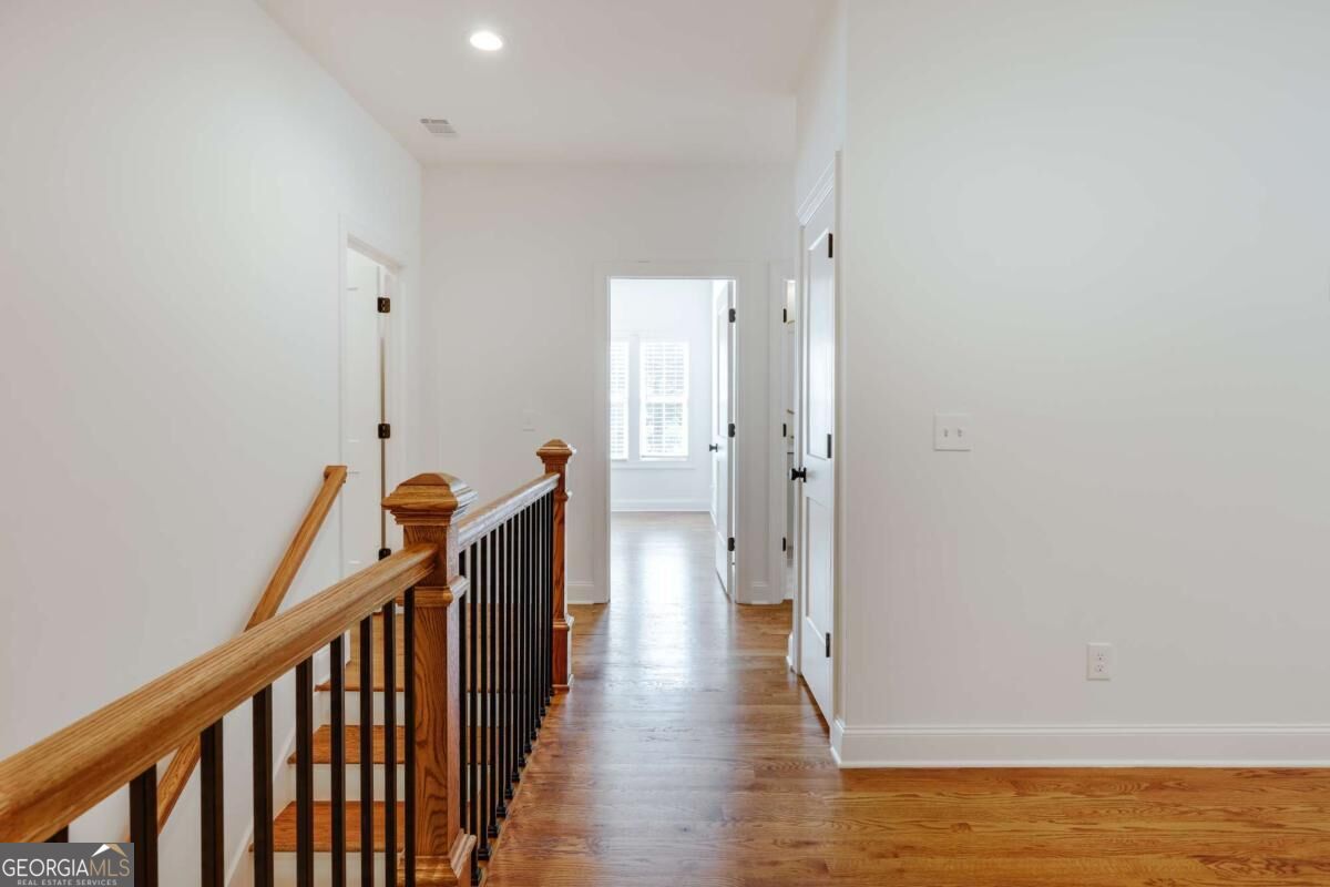 189 Glenhaven Avenue Property Photo 38