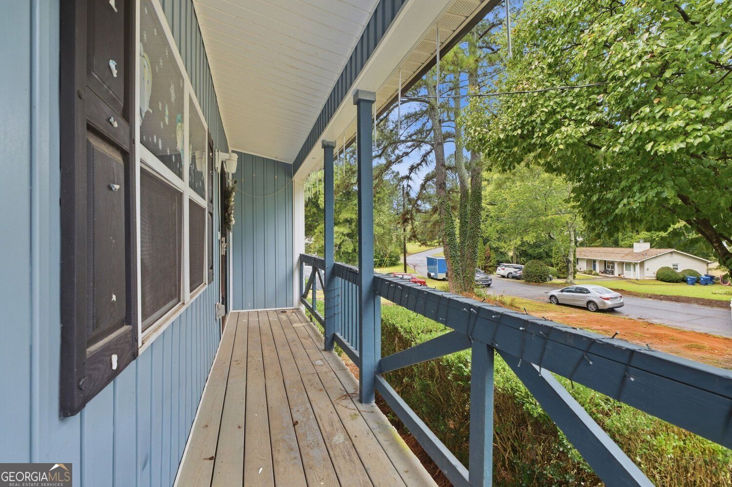 541 Carithers Road Property Photo 3