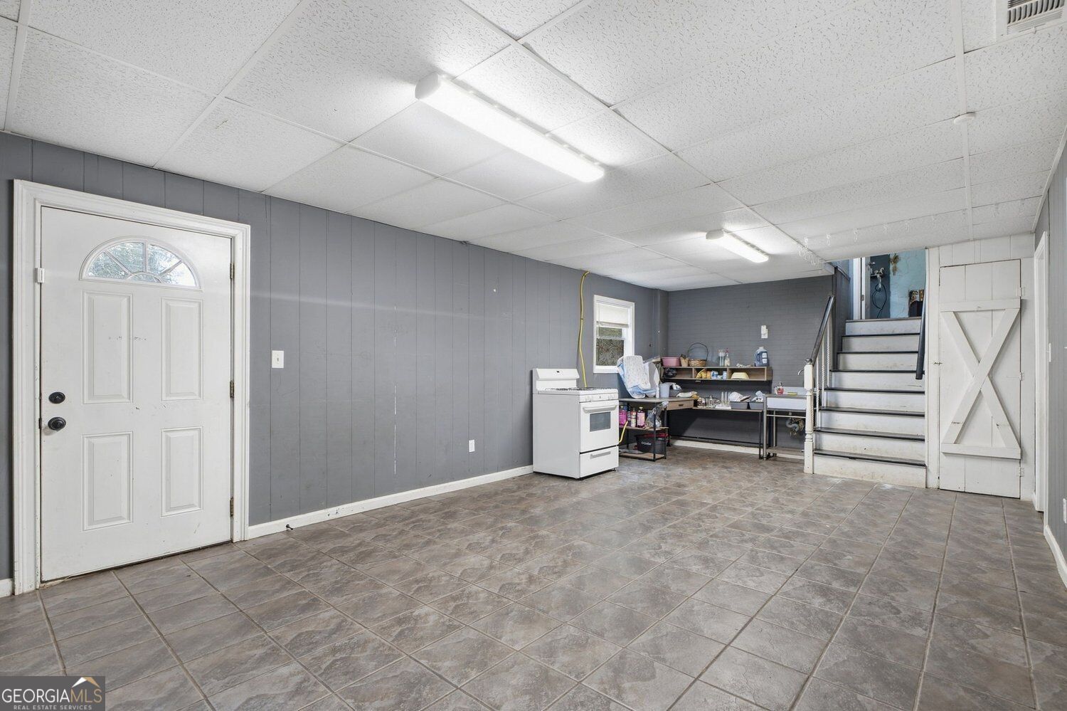 541 Carithers Road Property Photo 21