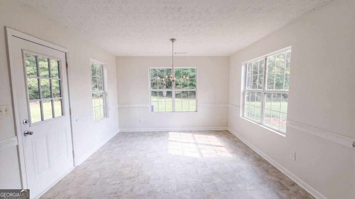 114 Beaty Court Property Photo 8