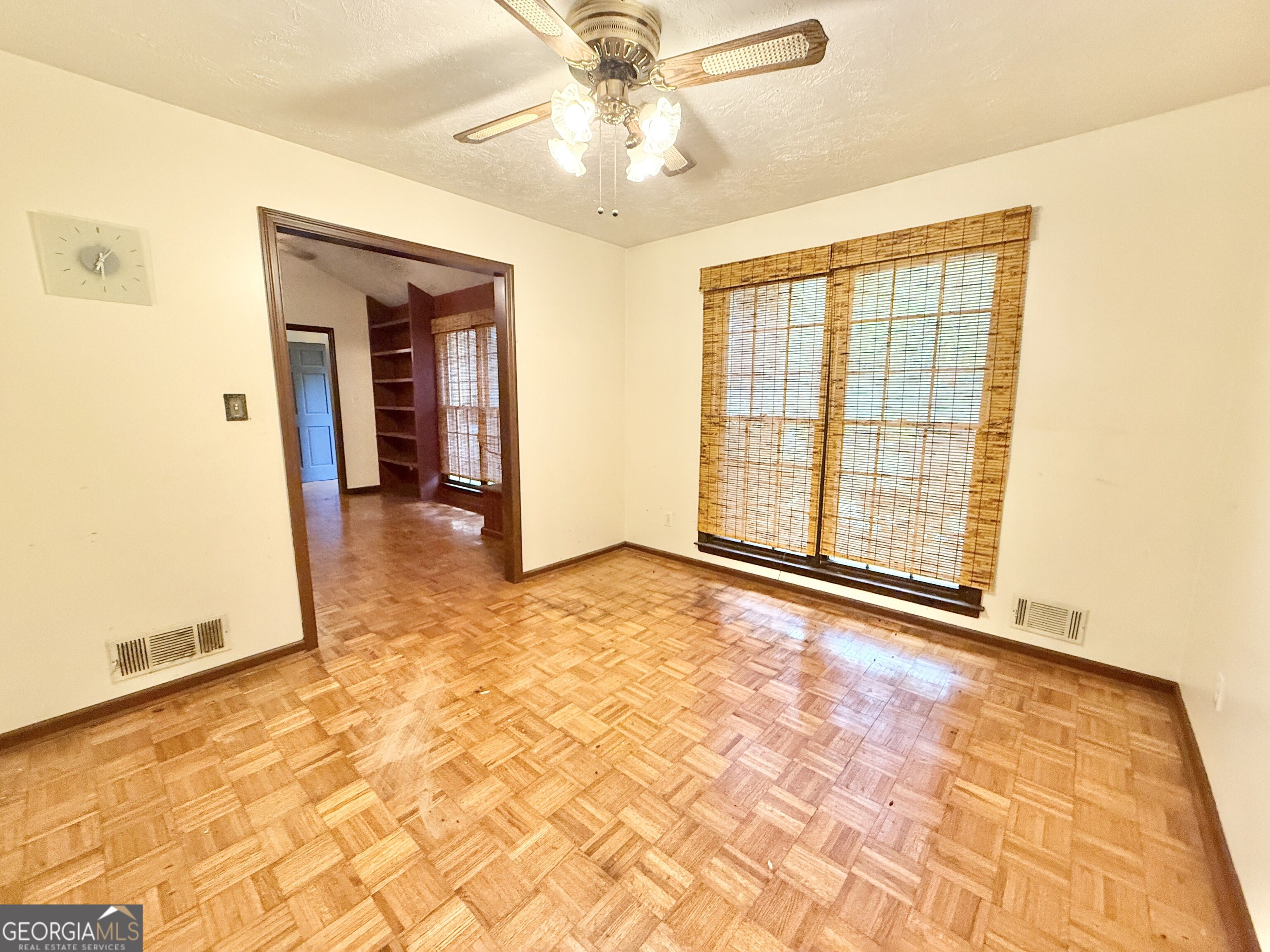 120 Wilhelmina Drive Property Photo 11
