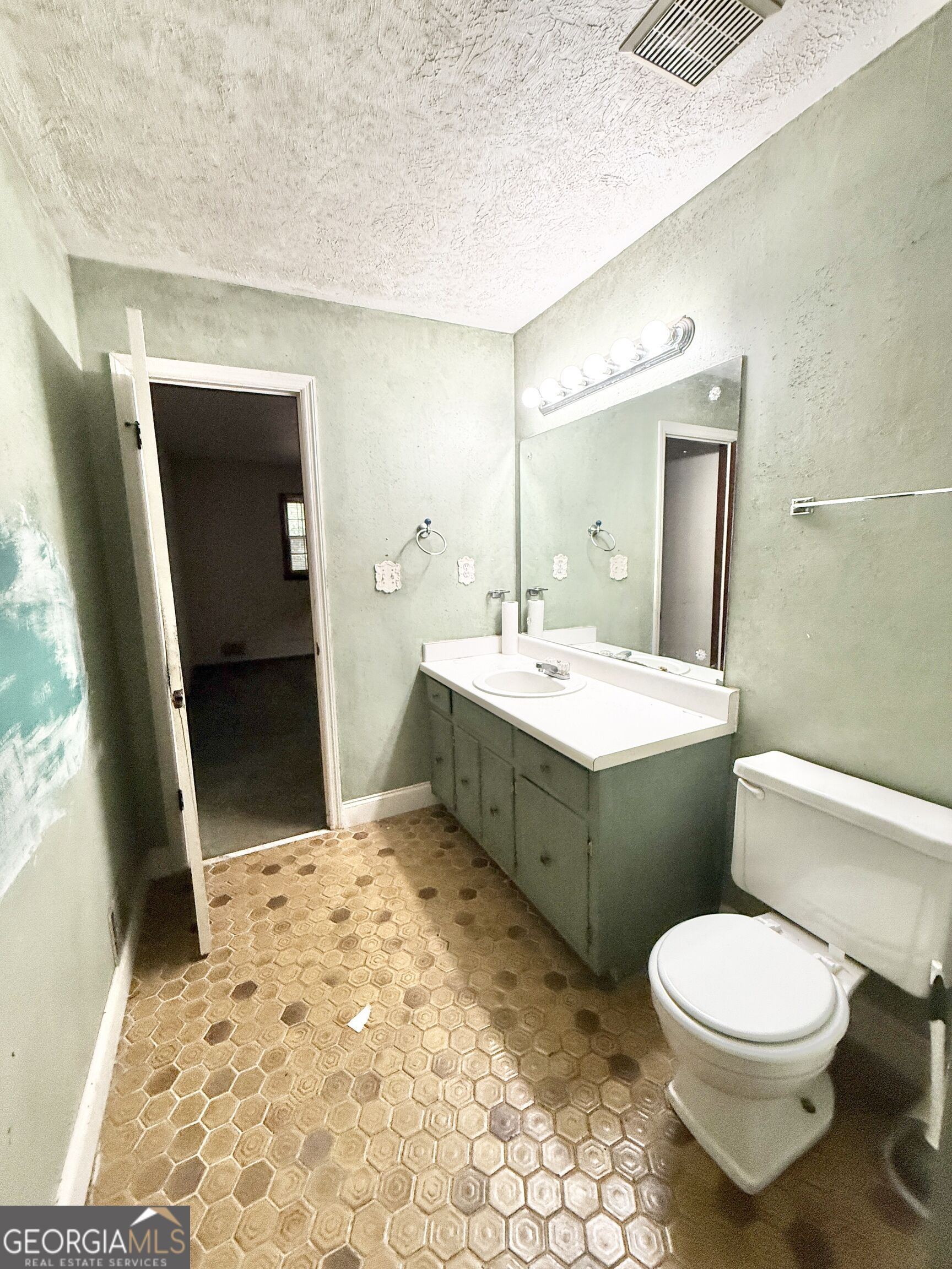 120 Wilhelmina Drive Property Photo 20