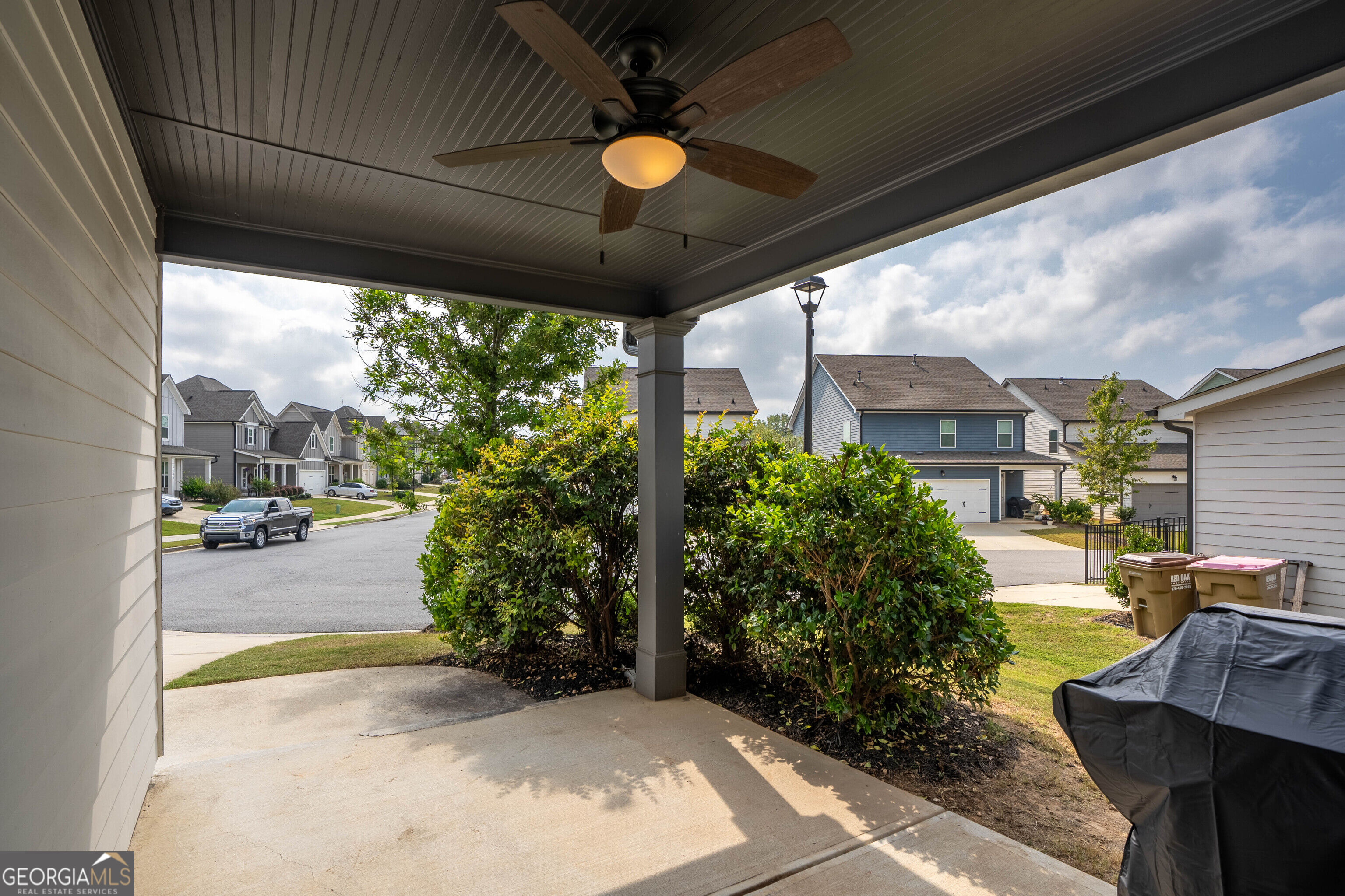 5200 Parkwood Drive Property Photo 45