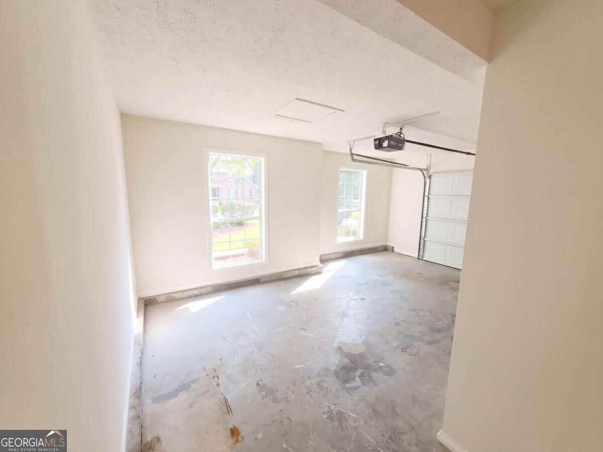 3205 Summit Place Drive Property Photo 8