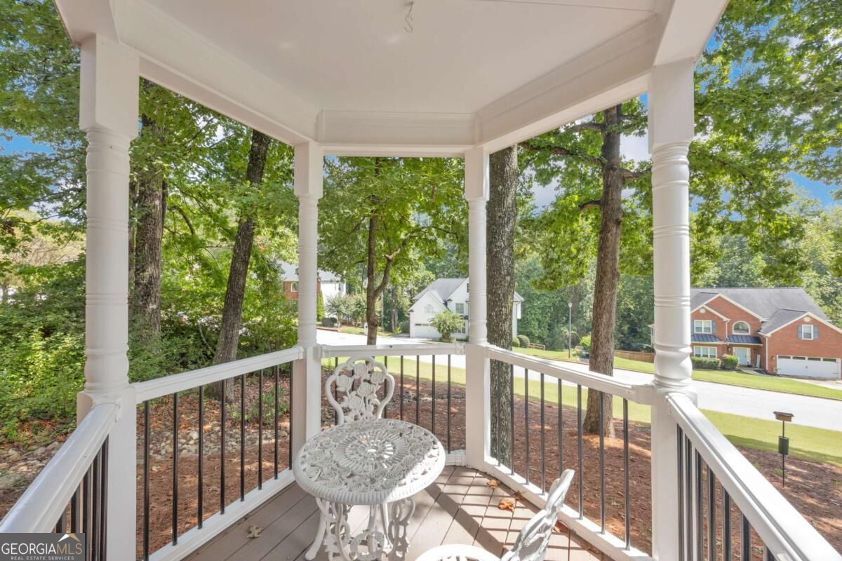 2070 Brickton Station Property Photo 5