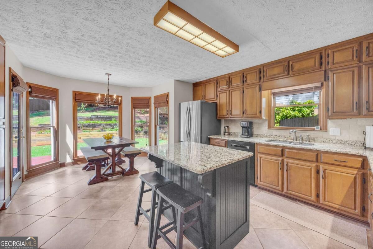 2070 Brickton Station Property Photo 10