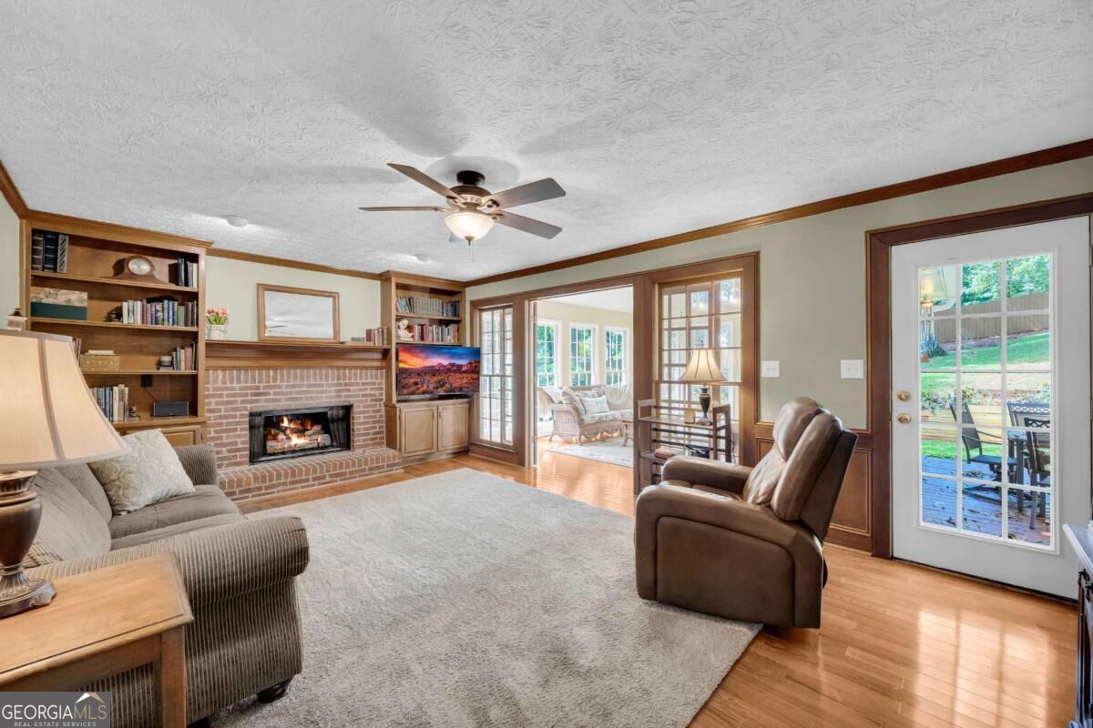 2070 Brickton Station Property Photo 12