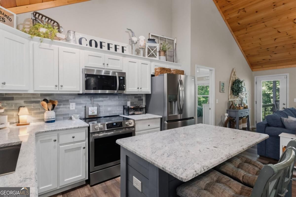 20 Foxhound Court Property Photo 10