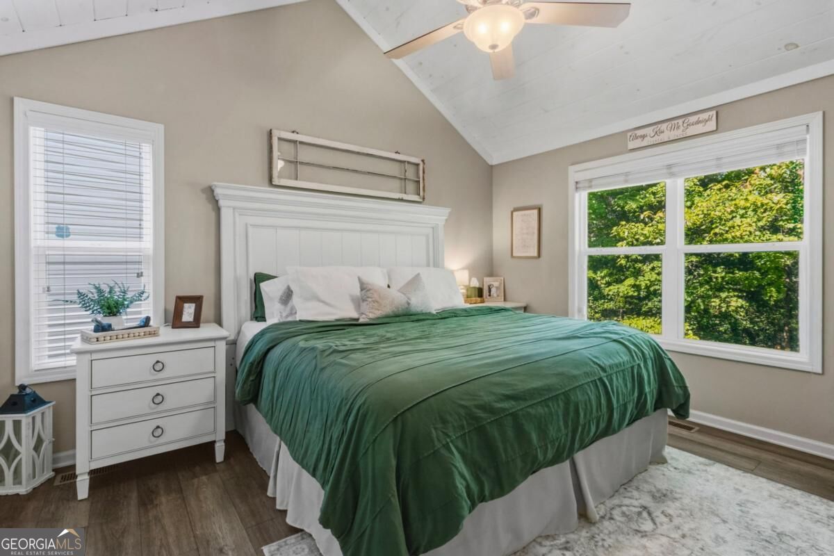 20 Foxhound Court Property Photo 18