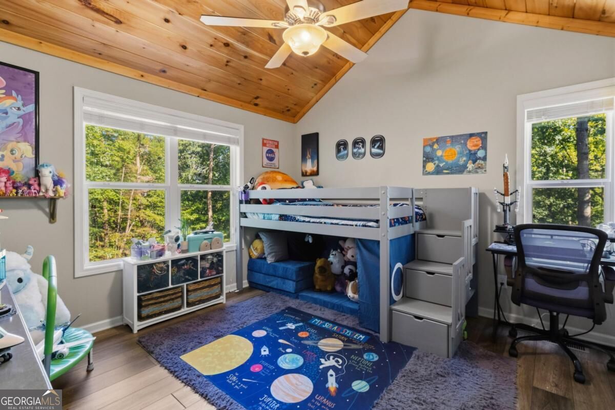 20 Foxhound Court Property Photo 24
