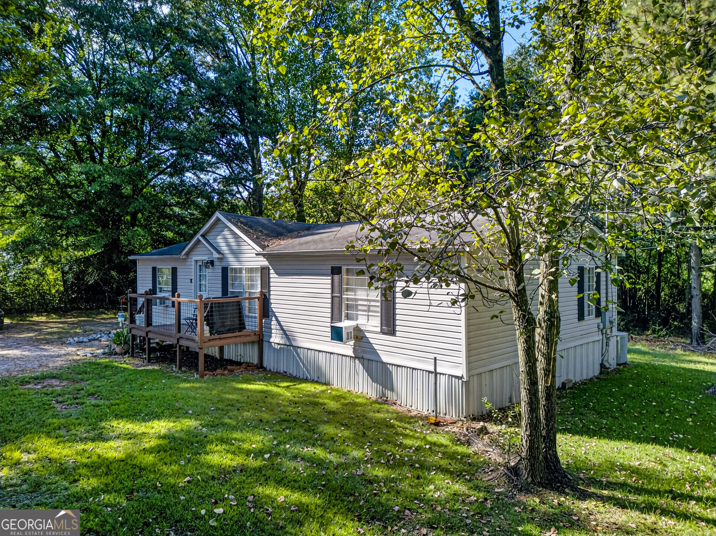 1183 Gumlog Road Property Photo 6
