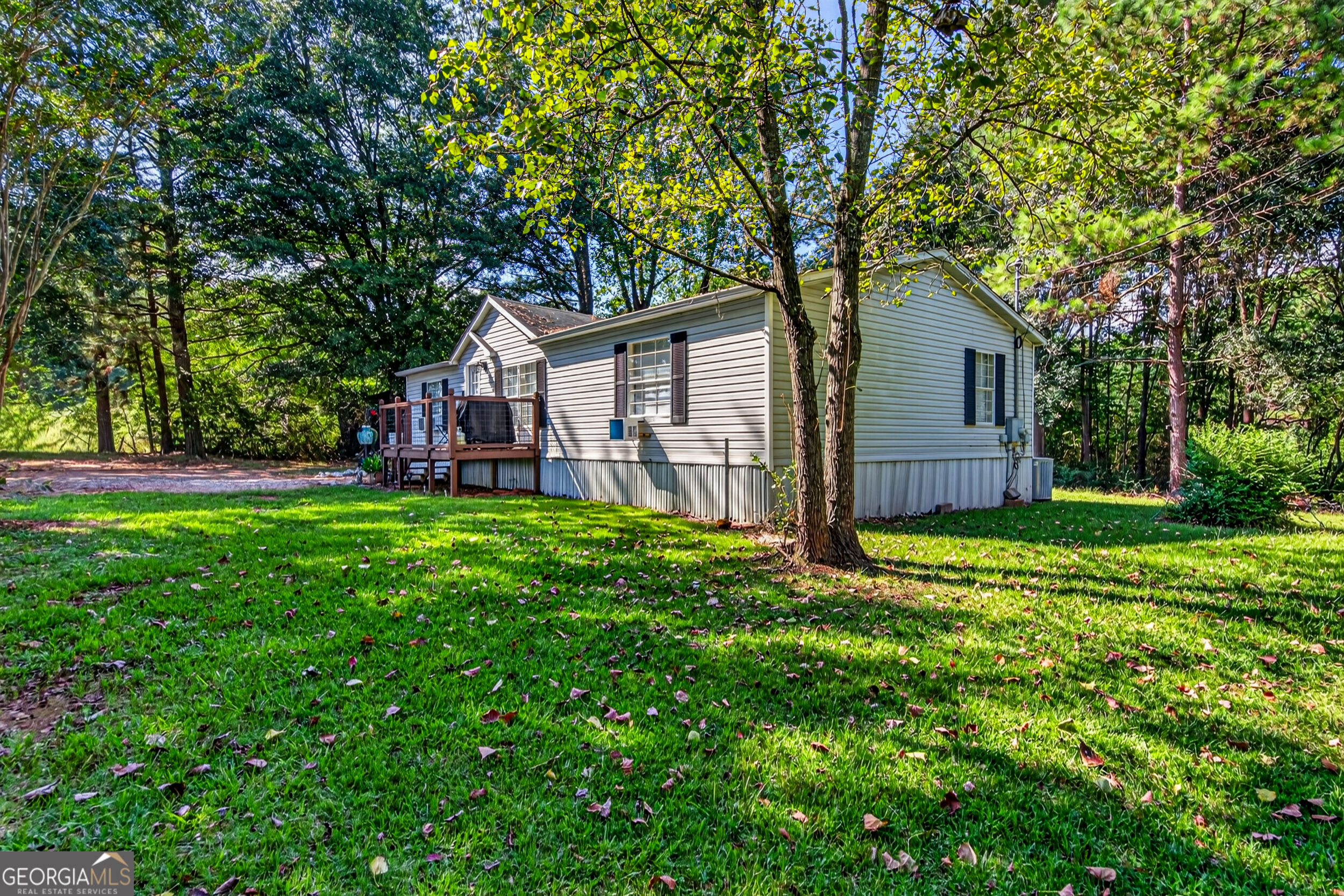 1183 Gumlog Road Property Photo 7