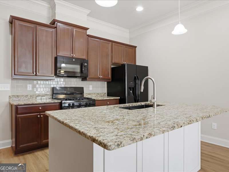 601 Haven Circle Property Photo 12
