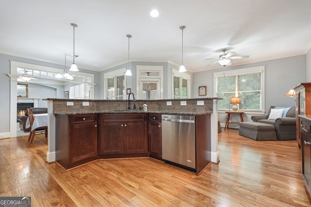 4822 Archer Place Property Photo 29