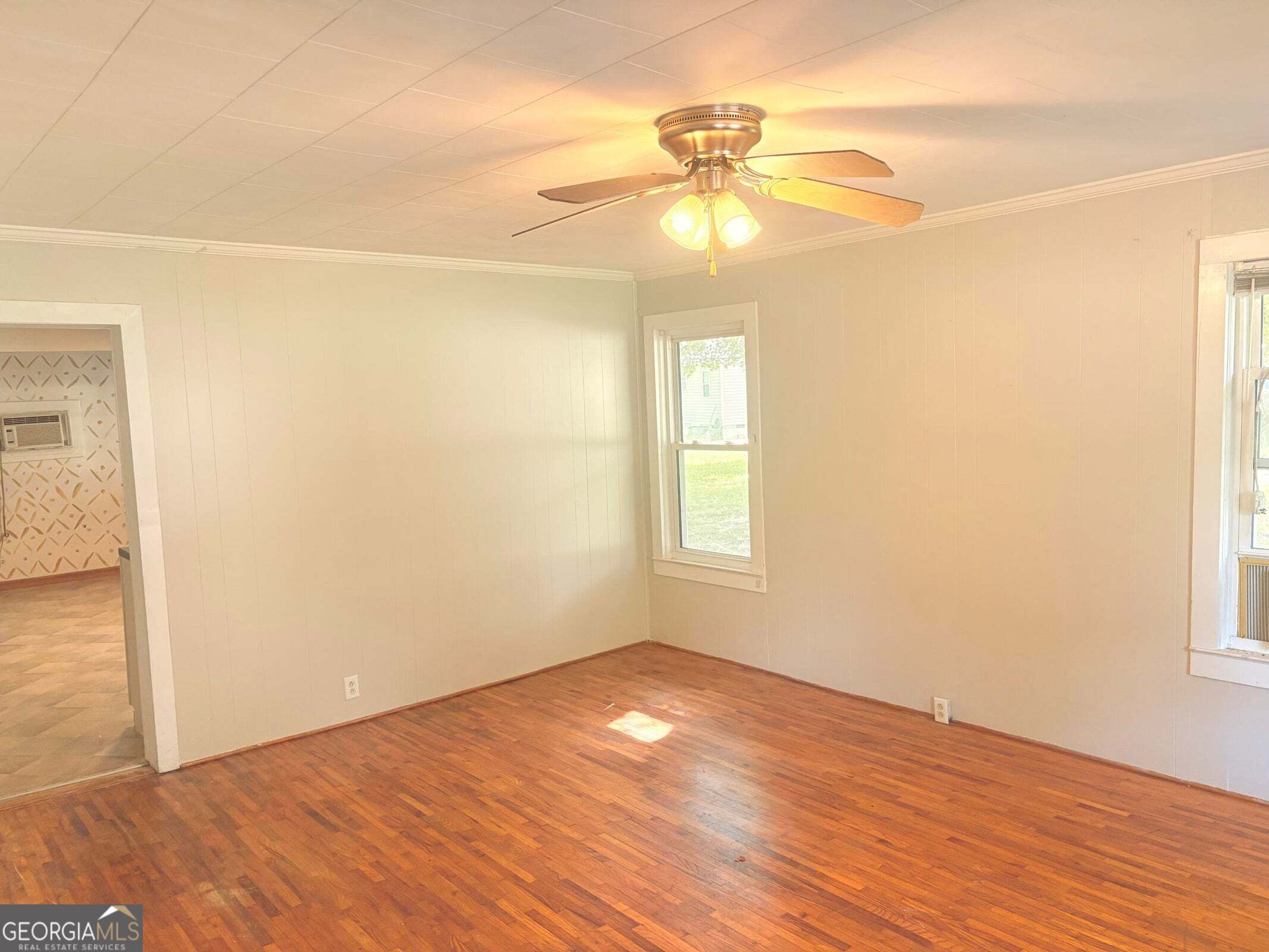 605 Thornton Street Property Photo 12