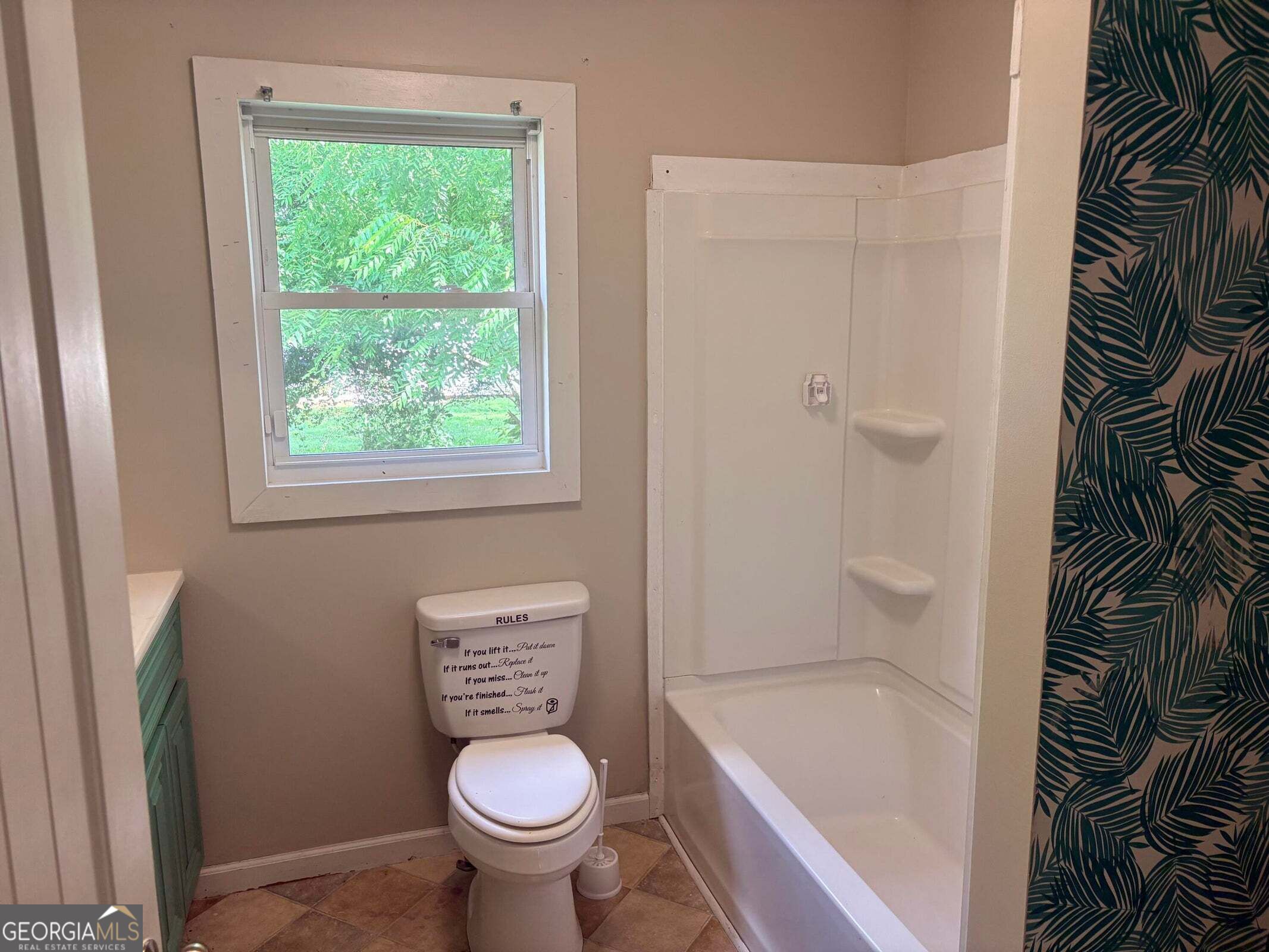 605 Thornton Street Property Photo 13
