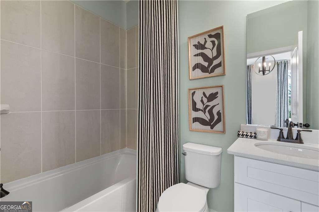 621 Continental Drive Property Photo 28