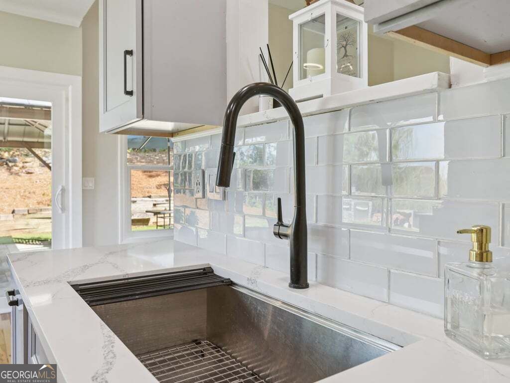 1021 Soaring Drive Property Photo 30