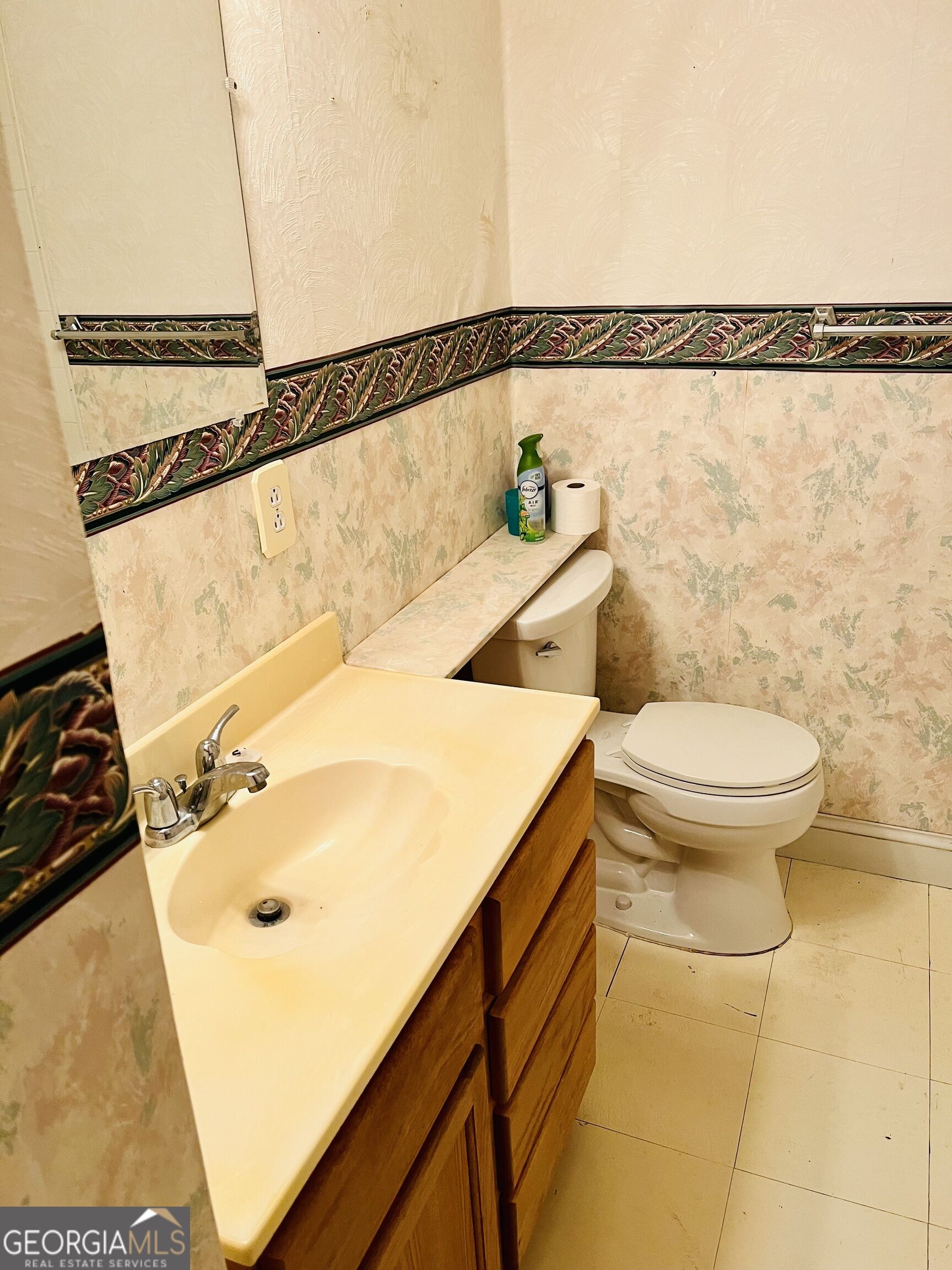 6 N Spring Street Property Photo 21