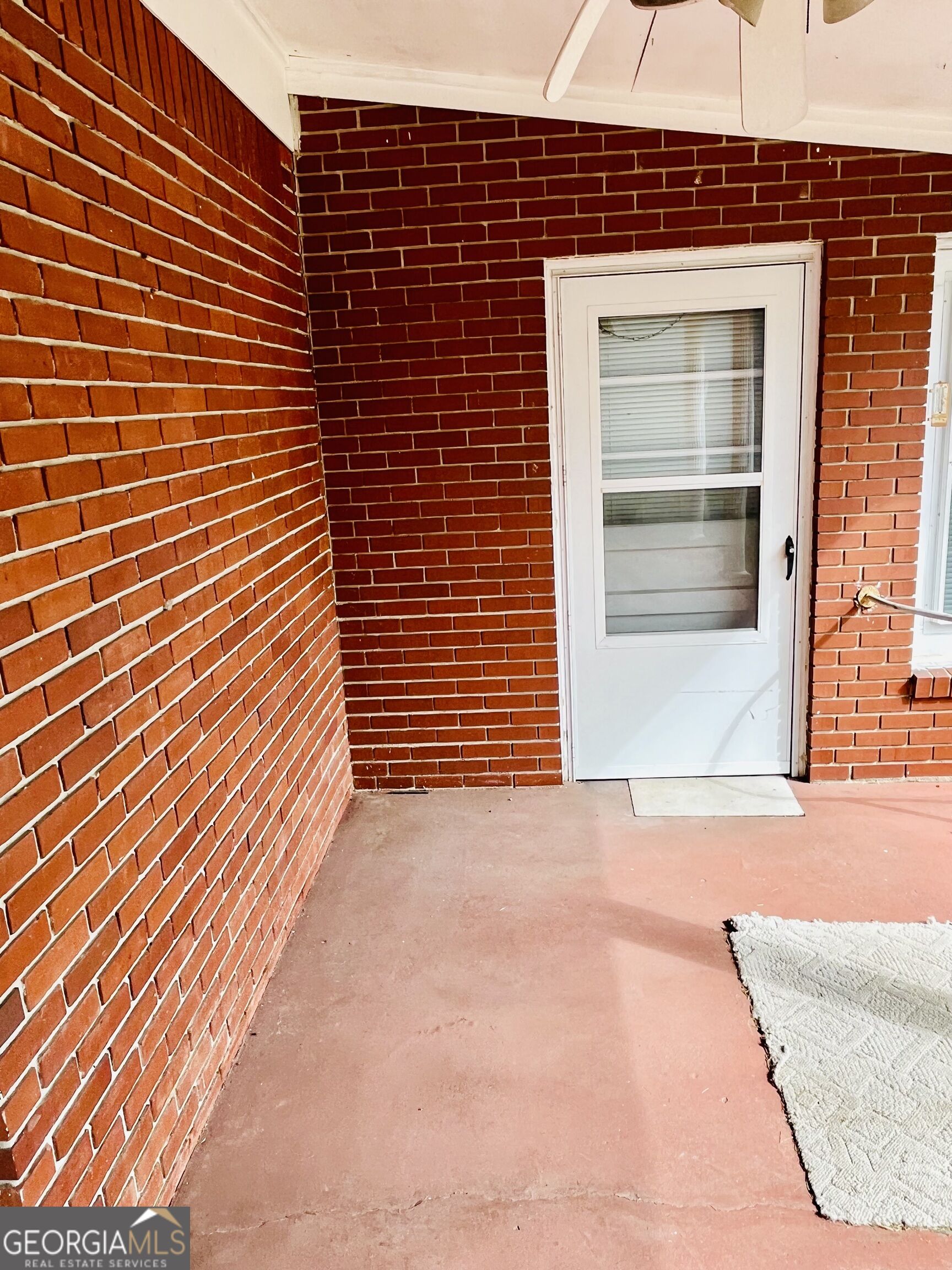 6 N Spring Street Property Photo 25